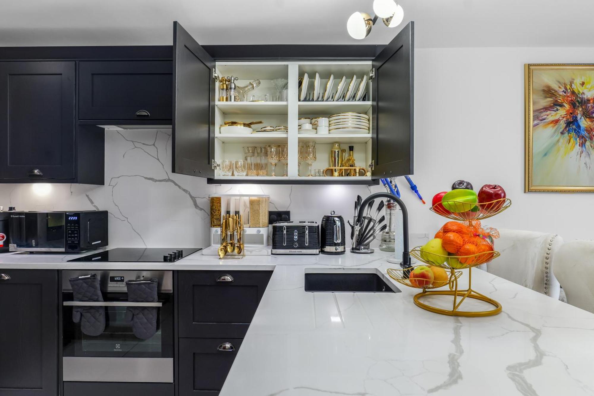 Luxurious 4 Bedroom House リヴァプール エクステリア 写真